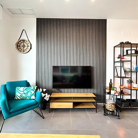 Myflats Luxury Arenales Apartment
