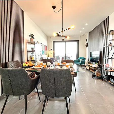 Myflats Luxury Arenales Apartment *